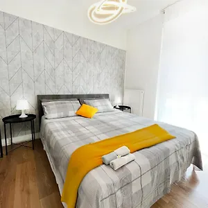  Appartamento Suitesflores - Bright And Cozy In